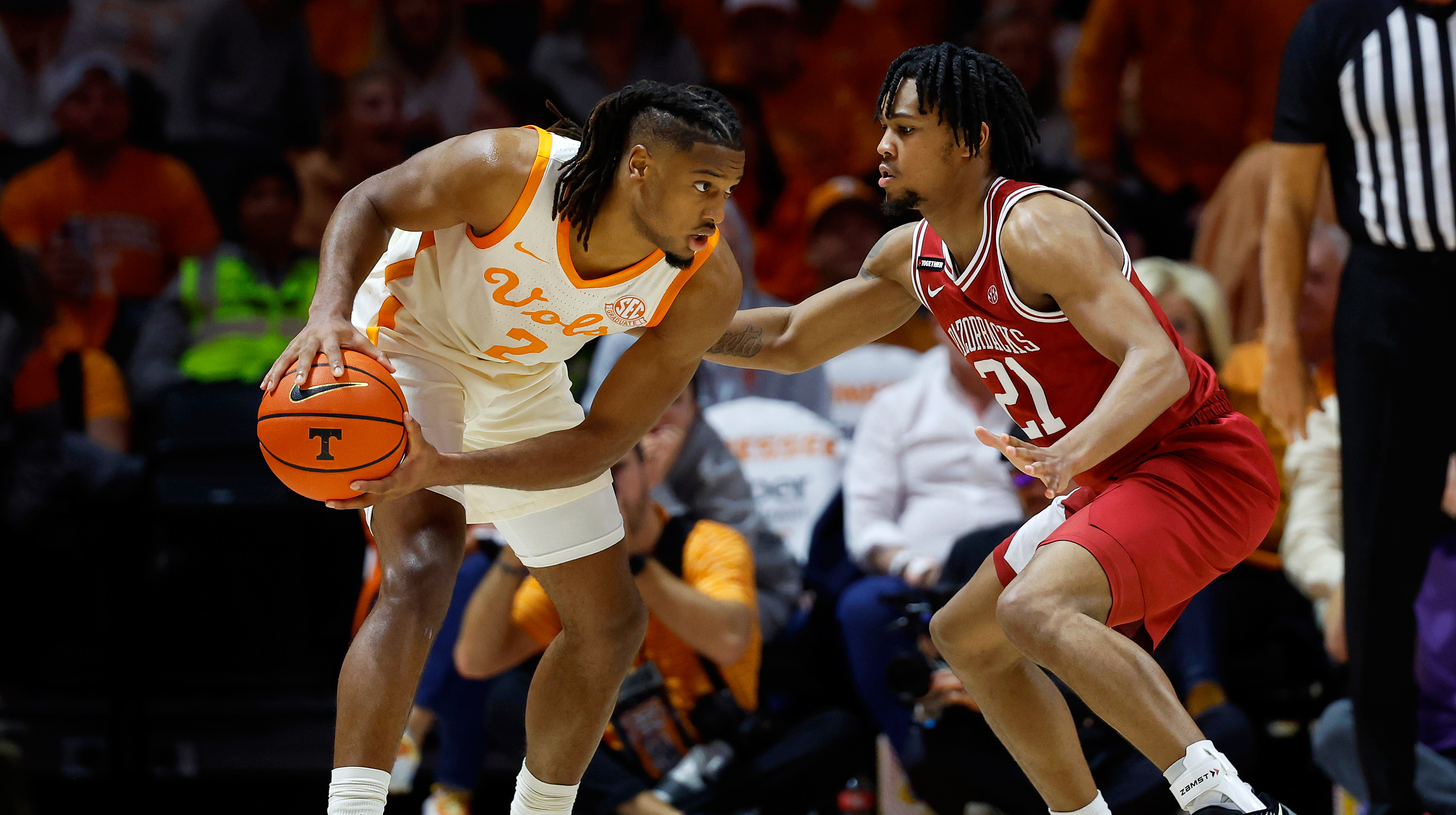 Tennessee Rolls Arkansas 🔶