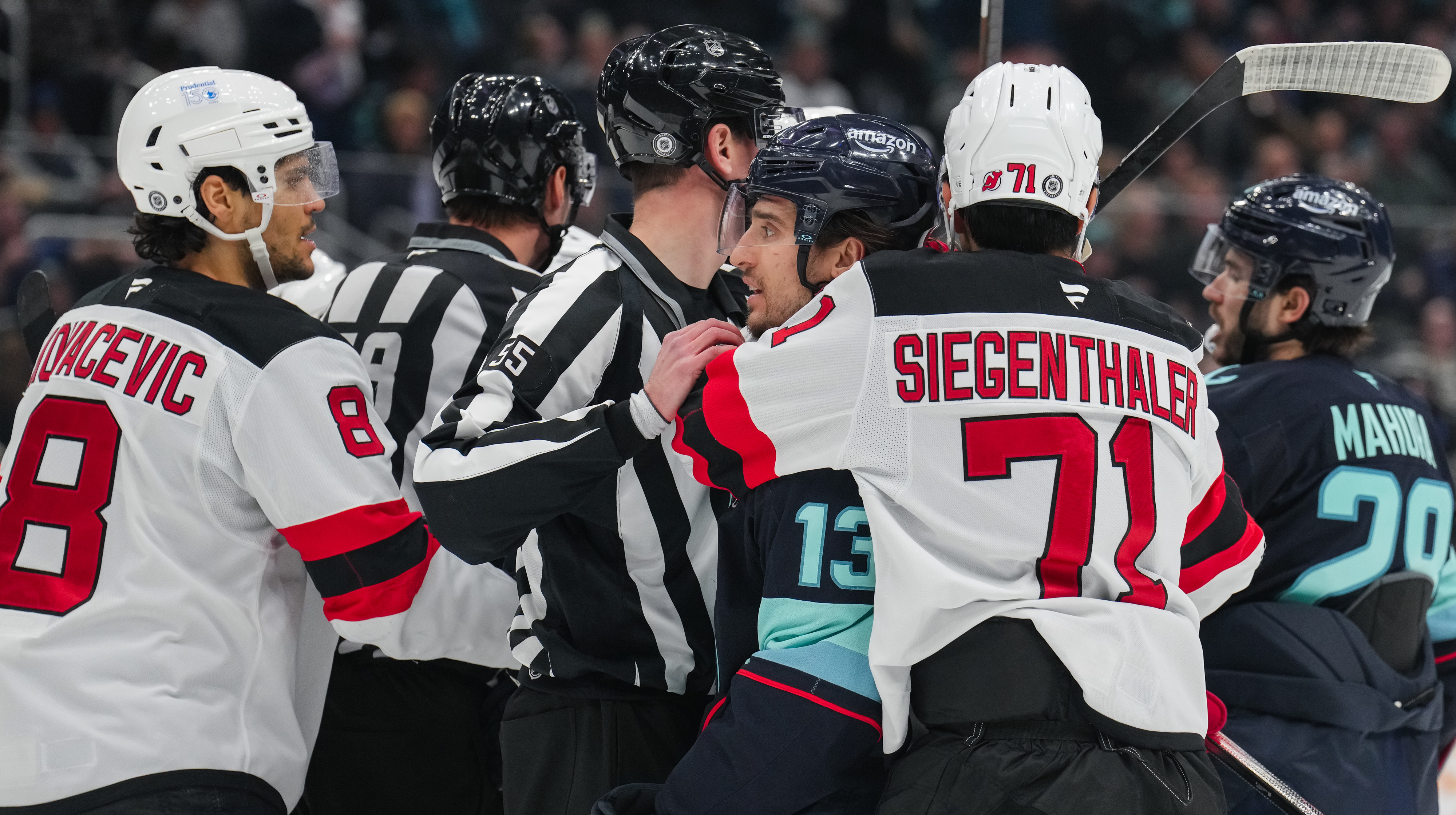 Devils, Kraken Square Up 🥊